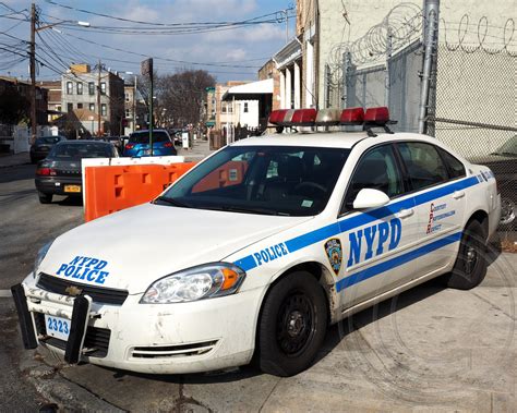 P075s NYPD ESU Police Patrol Car, East New York, Brooklyn,… | Flickr