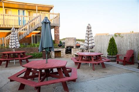 BLUE SEA MOTOR INN - Updated 2024 Prices & Motel Reviews (North Truro ...