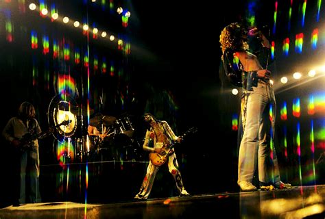 To be a rock and not to roll., Led Zeppelin photographed by Waring ...