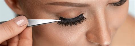 Can mascara be used on eyelash extensions?