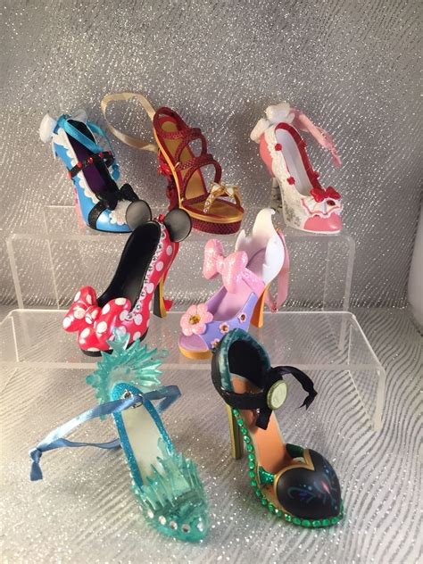 Disney Princess Shoe Ornaments Anna, Elsa, Mulan, Mary Poppins, Daisy Duck, Minnie Mouse, Alice ...