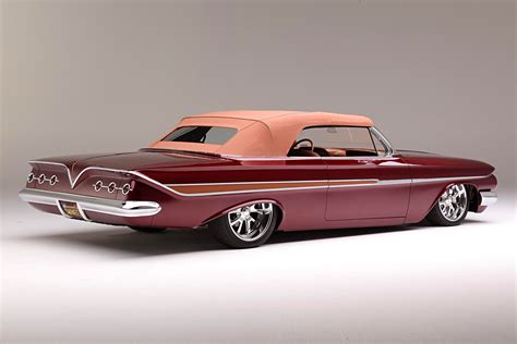 This 1961 Chevrolet Impala Custom Has Been Collecting Awards But Was Built To Drive | Car in My Life