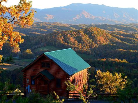 Mountainscape - Log Cabin, Log Cabins, Pigeon Forge, United States of America | Glamping Hub