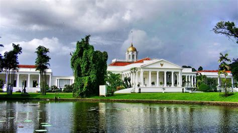 Lima keangkeran Istana Bogor, Merindingkah Jokowi? - Lifestyle Fimela.com