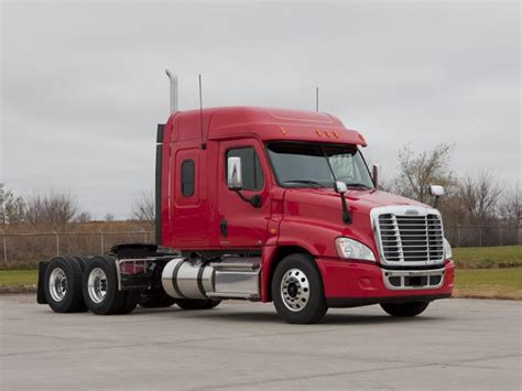 Freightliner® Trucks For Sale | CA | Freightliner® Trucks Dealer