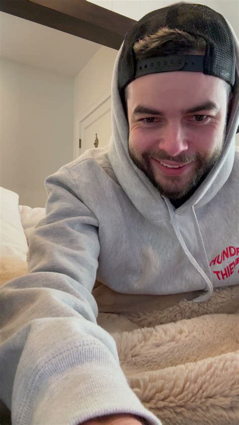 100T Nadeshot on Twitter: "55 degrees in the house and 100 Thieves VALORANT dreams https://t.co ...