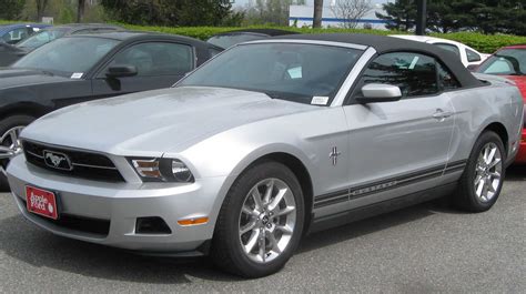 Ford Mustang: Ford Mustang Convertible