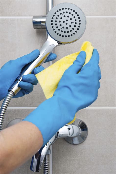 How To Clean Your Shower Head Easily And Effectively