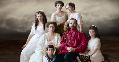 The Romanov Family: A Long Rule that Met a Bitter End | Buzzitt