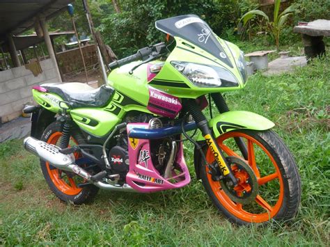 Modified Motor-Bikes Pictures: Modified-Pulsar-Bike-by-Nagesh-Navada