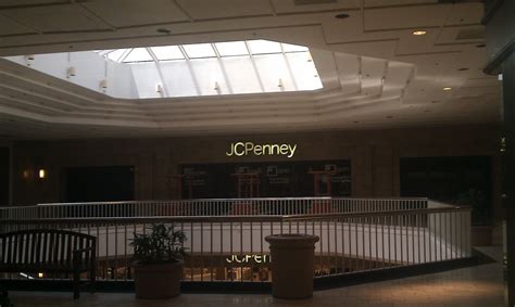 The Louisiana and Texas Retail Blogspot: Valley View Center Mall Dallas ...