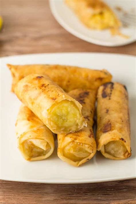 Turon (Fried Banana Roll) Recipe - Salu Salo Recipes