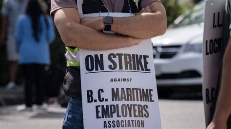 B.C. port strike Day 10: Talks resume as economic cost from stoppage ...