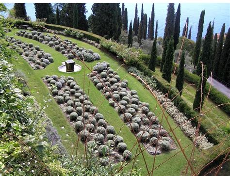 Villa Serbelloni Garden