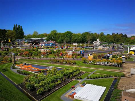 Virtual Tour Inside Madurodam Miniature Park in The Hague, Netherlands | Tourist Eyes