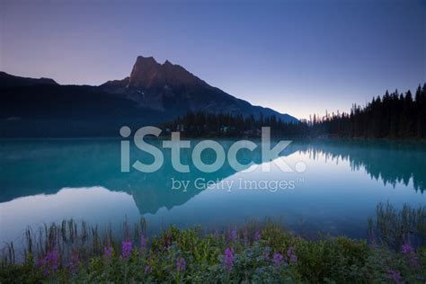 Emerald Lake, Yoho National Park Stock Photo | Royalty-Free | FreeImages