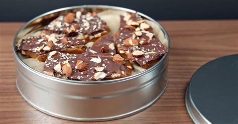 Easy Chocolate-Almond Toffee Recipe | POPSUGAR Food