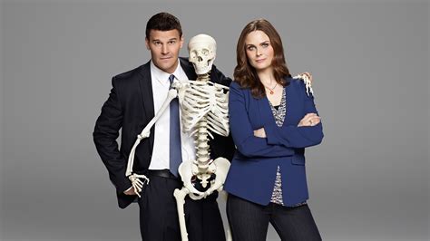 Download Temperance Brennan Seeley Booth Emily Deschanel David Boreanaz TV Show Bones HD Wallpaper