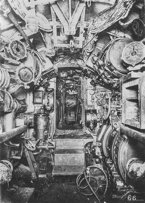 The inside of a WWI submarine was creepy and claustrophobic (With ...