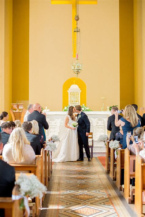 Elegant Summer Wedding at Mount Juliet Estate | Ireland Wedding Photographer