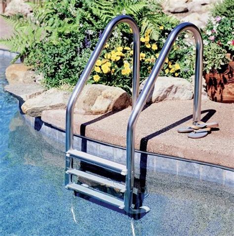 Stainless Steel Pool Ladder at ₹ 7000 | Stainless Steel Step Ladder in ...