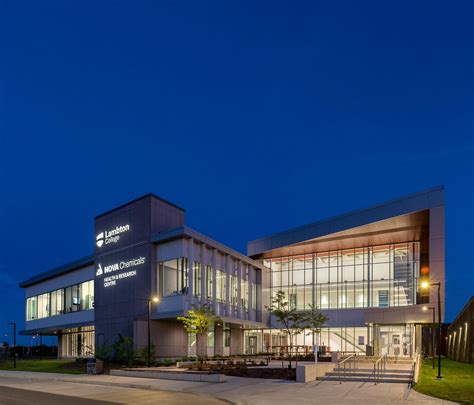 Lambton College - Study Ontario Canada