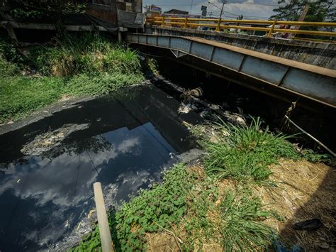 Indonesia: Death of the Citarum River | Pulitzer Center