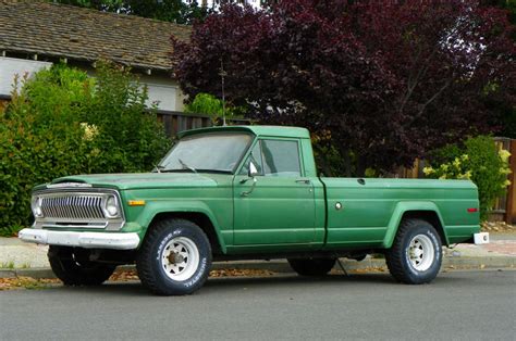 1974 Jeep J10 - Information and photos - MOMENTcar