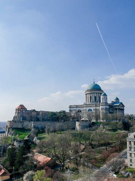 Esztergom Castle in 2020 | Travel, Beautiful castles, Adventure travel