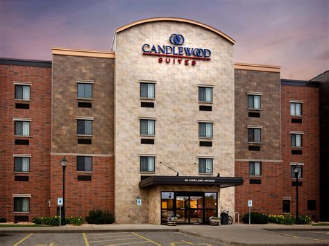 La Crosse Hotels: Candlewood Suites La Crosse - Extended Stay Hotel in La Crosse, Wisconsin