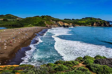 15 Best Northern California Beaches You Shouldn't Miss