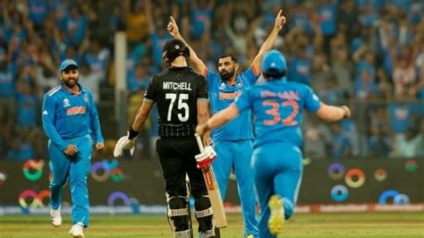 India vs New Zealand Highlights, World Cup: IND win by 70 runs, advance ...