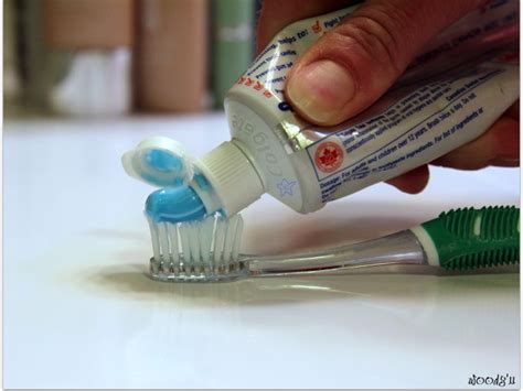 MEC&F Expert Engineers : Colgate Total Toothpaste Has Triclosan, A ...