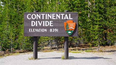 Continental Divide Sign