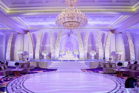 Design your special day at Palazzo Versace Dubai #VersaceWeddings #DesignerWedding #FashionHotel ...