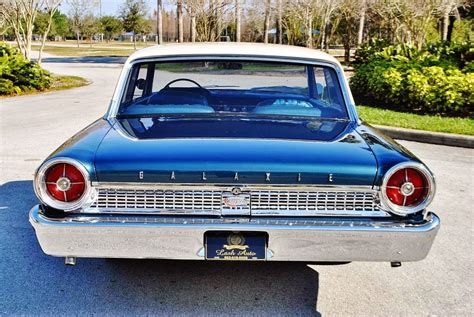 1961 Ford Galaxie 500 2 Door images