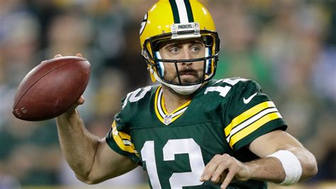 Green Bay Packers' Aaron Rodgers reportedly plans to play this season