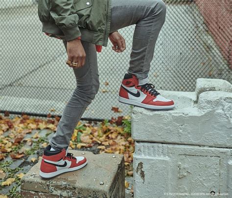 On Feet photos of the Air Jordan 1 "Origin Story". Modeled by Shameik ...