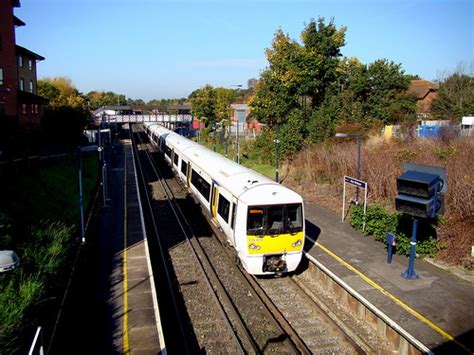 West Wickham Train | Southeastern train 376015 departs West … | Flickr