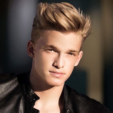 Cody Simpson Biography • Singer • Profile