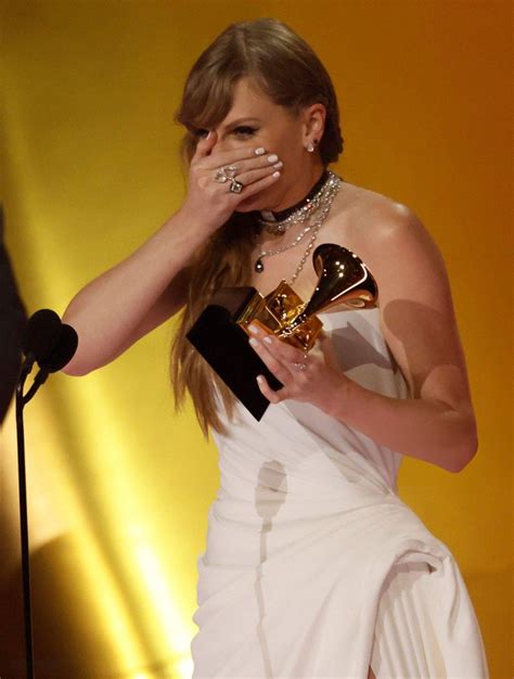 HER 14TH GRAMMY 😭 in 2024 | Taylor swift style, Taylor swift cute, Taylor swift videos