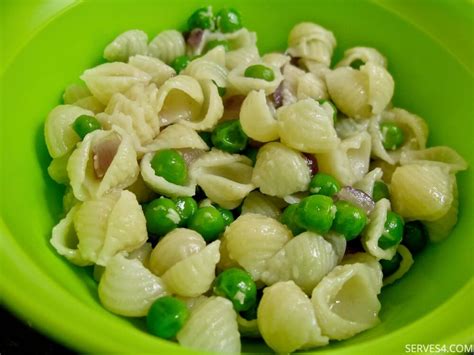 Quick Pasta Recipe for Baby: Mini Pasta Shells with Peas