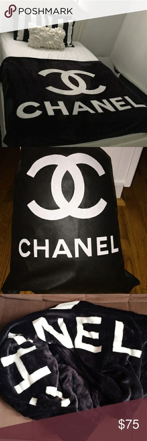 Chanel blanket New and authentic Size 130x160cm CHANEL Other | Barbie life, Clothes design, Chanel