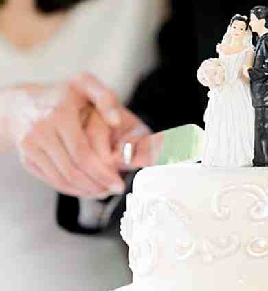 Wedding Cake Cutting - Wedding and Bridal Inspiration