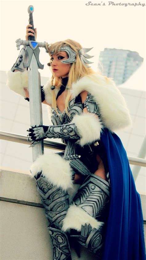 Valkyrie Cosplay