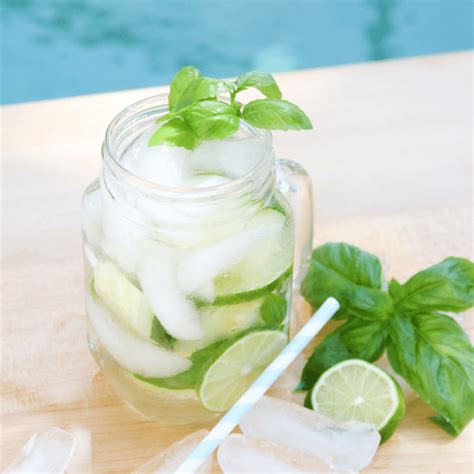 Cucumber Lime Vodka Cocktail