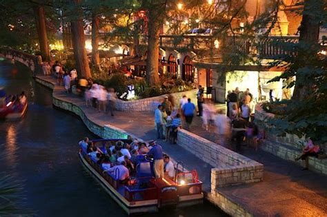 San Antonio Riverwalk Mexican Restaurant Gallery - Iron Cactus