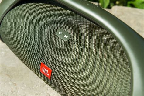 JBL Boombox Review | Digital Trends