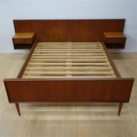 1960s Danish teak double bed - Mark Parrish Mid Century Modern | Mid ...