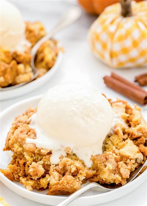 Easy Pumpkin Cobbler {Made with Cake Mix!} | Life Made Simple